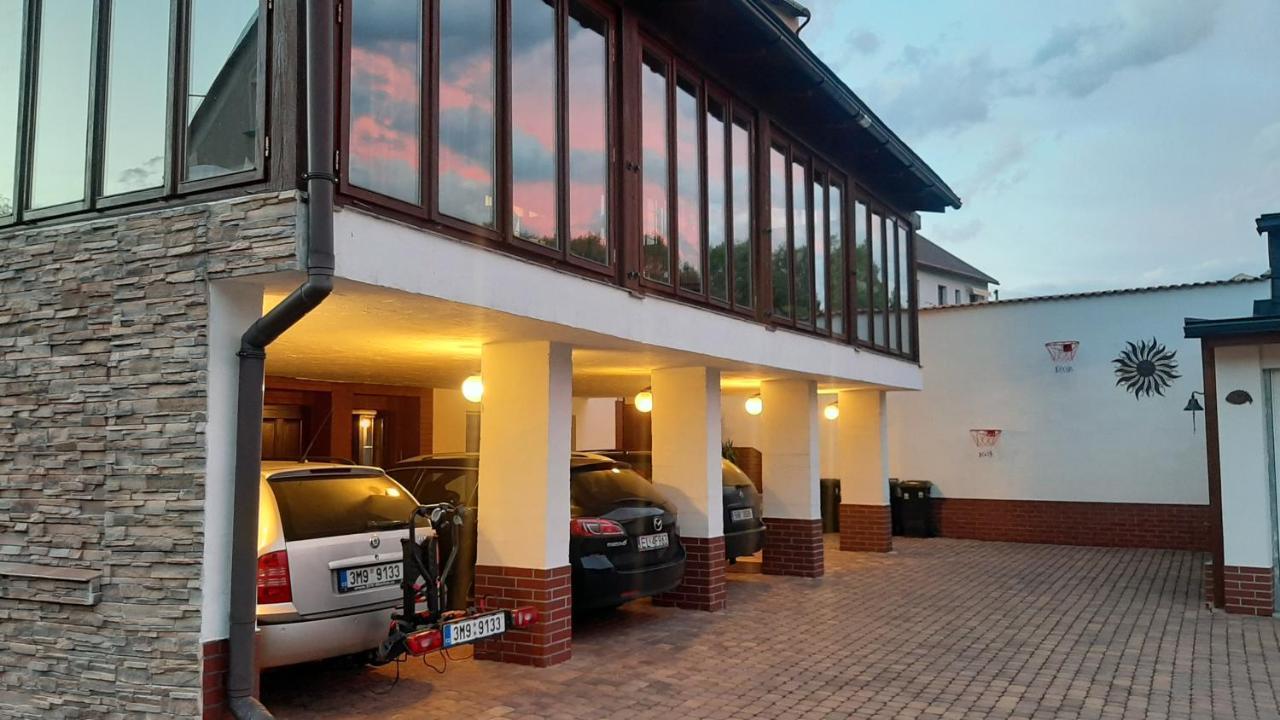 Penzion Oliver Жаклерж Экстерьер фото